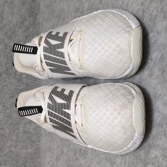 Nike In-Season TR 9 black and white women shoes size 6.5 - Picture 2 of 9